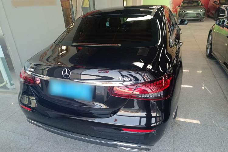 Used Mercedes-Benz E-Class 2022 Facelift E 260 L 4MATIC