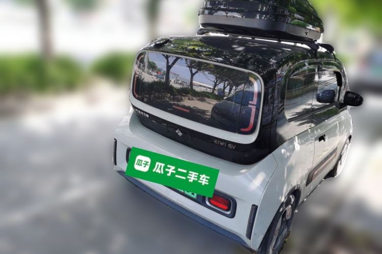 Used Baojun KiWi EV 2021 Artist Model Lithium Iron Phosphate
