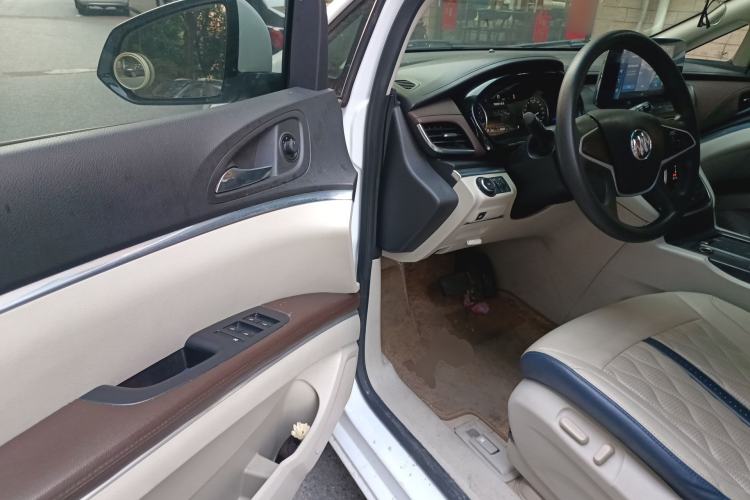 Used Buick GL8 2021 Land Cruiser Executive Class 652T Comfort Model Driver Seat