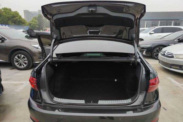 Used Volkswagen Sagitar 2020 280TSI DSG Comfort Version China VI Standard Trunk