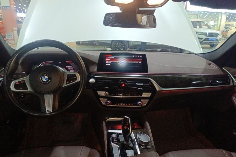 Used BMW 5 Series 2020 525Li M Sport Package
