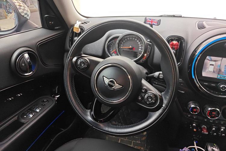 Used MINI Countryman 2017 1.5T COOPER Explorer Steering Wheel