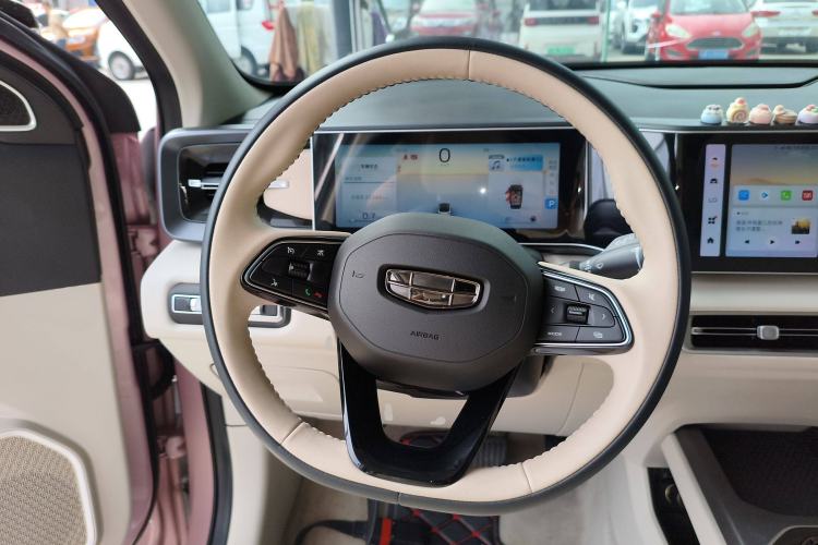 Used Geely Auto icon 2023 1.5TD Chocolate Smoothie Edition
