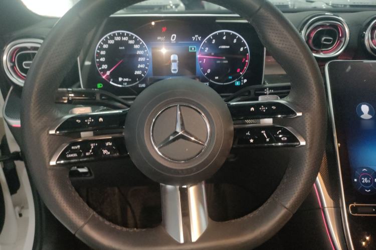 Used Mercedes-Benz C-Class 2023 Restyled C 260 L Night Edition Sports Version Steering Wheel