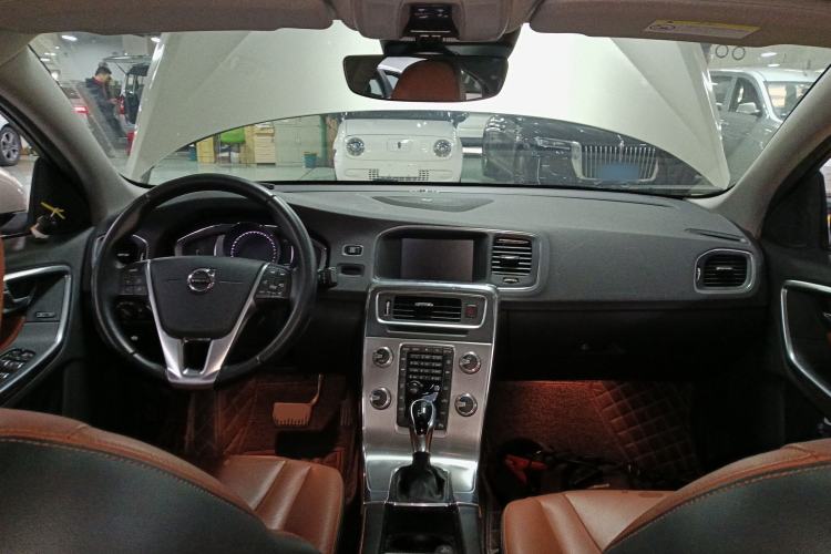 Used Volvo S60 2019 S60L Facelift T5 Intelligent Advanced Edition