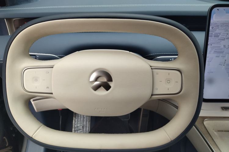 Used Nio ET9 2025 100kWh Signature Edition Steering Wheel