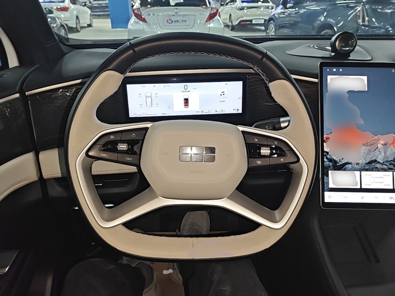 Geely Galaxy L7 2023 1.5T 115 km MAX — снимка 13