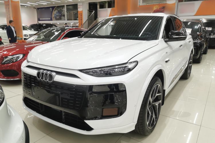 Used Audi Q6L e-tron 2026 First Launch Navigation Edition