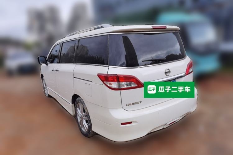 Used Nissan Quest 2015 3.5L SL
