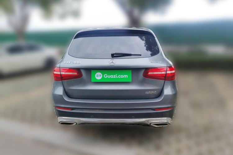 Used Mercedes-Benz GLC 2016 GLC 300 4MATIC Dynamic Model
