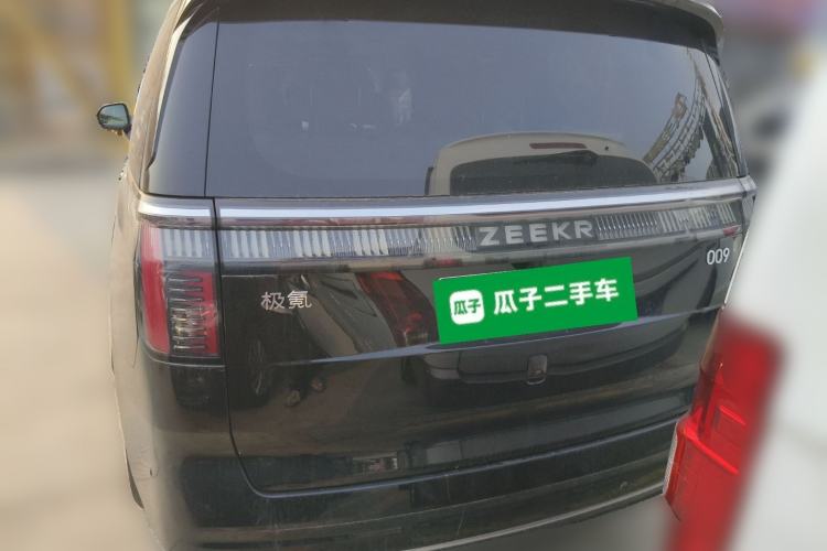 Used Zeekr 009 2022 WE Edition Rear