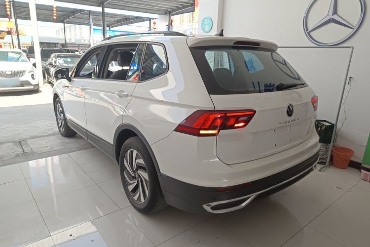 Used Volkswagen Tiguan L 2022 330TSI Automatic Two-Wheel Drive Comfort Edition Exterior 2