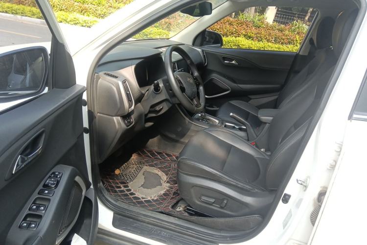 Used Hyundai ix35 2019 2.0L Automatic 2WD Zhiyong·Changxiang Edition China V Standard
