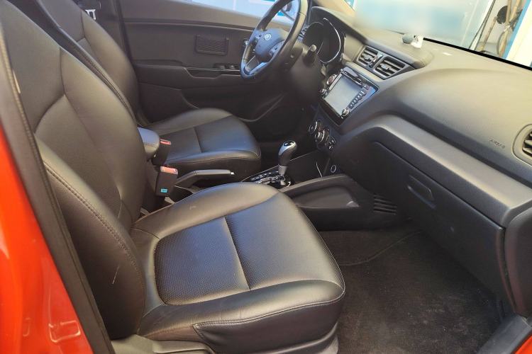 Used Kia K2 2012 Hatchback 1.6L AT Premium Commemorative Edition