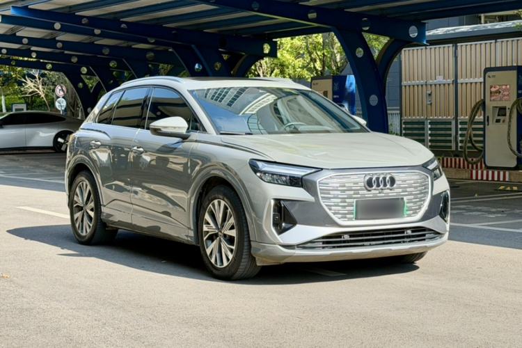 Used Audi Q4 e-tron 2024 40 e-tron Adventure Edition Exterior 9