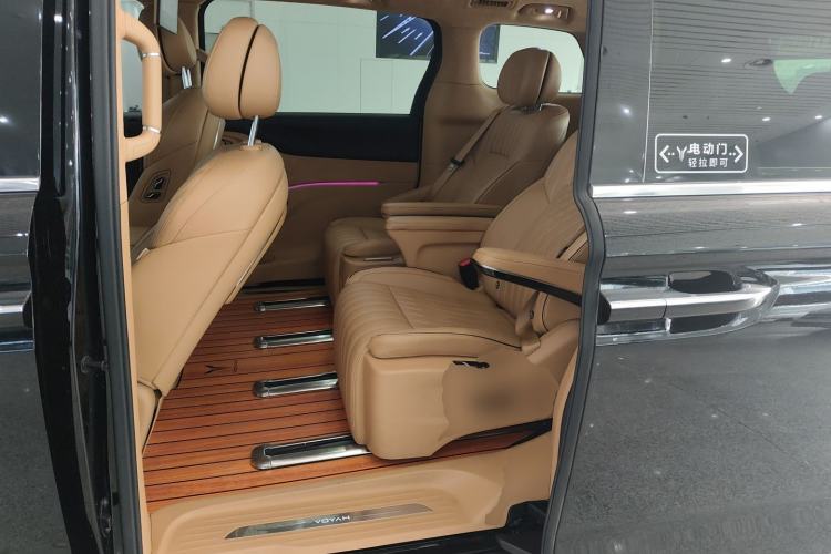 Used VOYAH Dream 2024 PHEV Ultra-Long Range Flagship Edition
