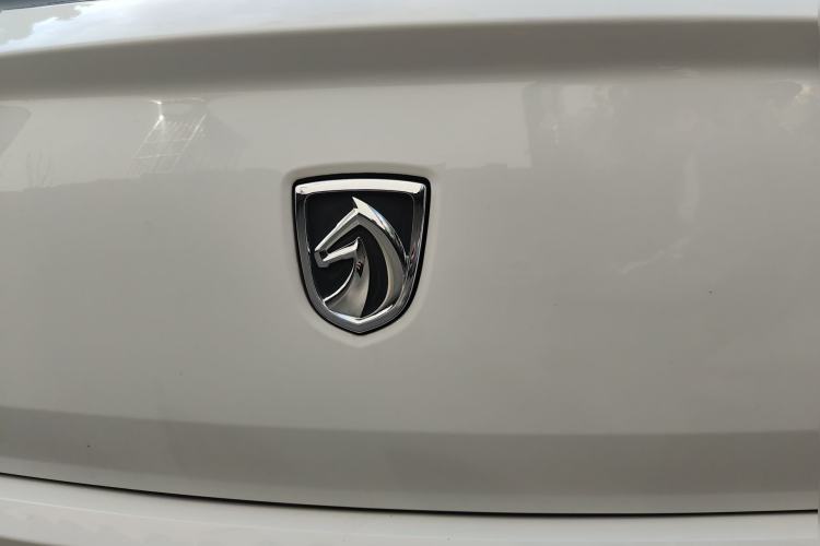 Used Baojun 560 2016 1.8L iAMT Luxury Model