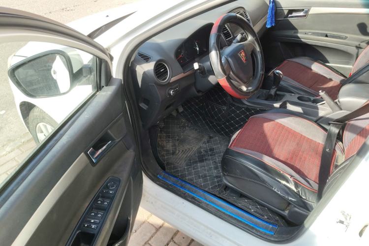 Used Roewe 350 2015 1.5L Manual Luxury Sunroof Edition Driver Seat