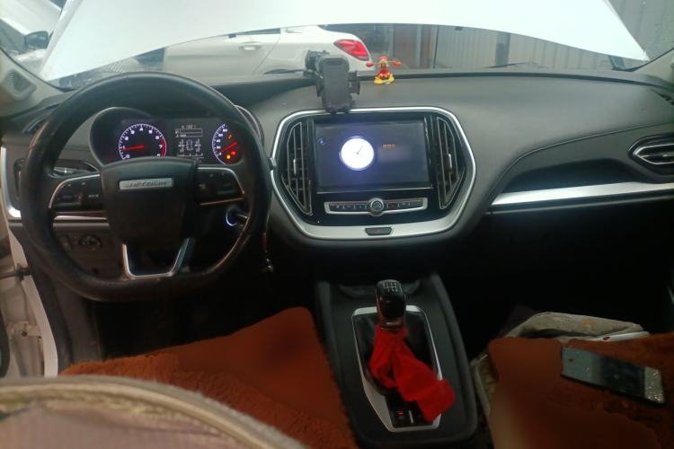 Used JETOUR X70M 2021 1.5T Manual Urban Partner 7-Seater
