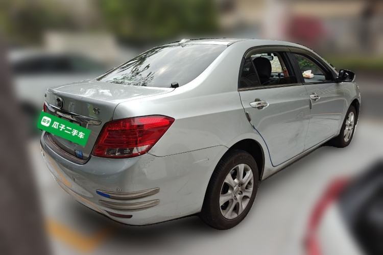Used BYD e5 2017 300 Prestige Edition
