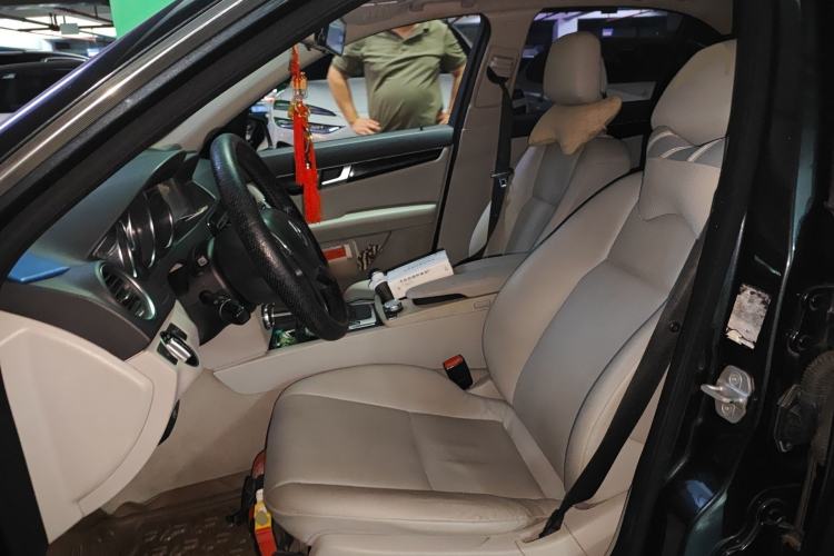 Used Mercedes-Benz C-Class 2010 C 180K Classic model Left Front Seat