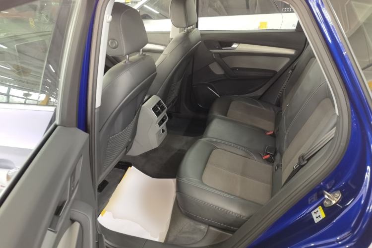 Used Audi Q5L 2018 40 TFSI Prestige Fashion Edition China V Left Rear Seat