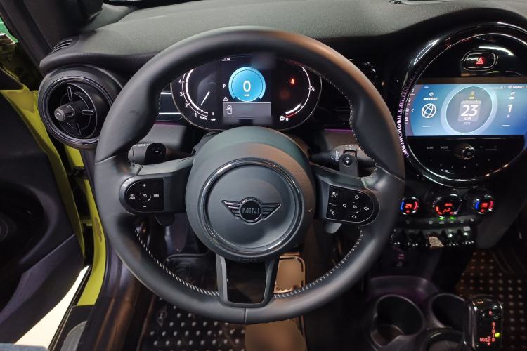 Used MINI MINI 2023 Second Facelift 2.0T COOPER S CABRIO Artist