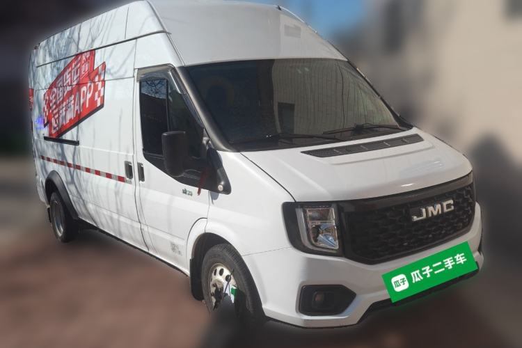 Used JMC Fushun 2022 2.0T Manual Van Long Wheelbase High Roof 3-Seater
