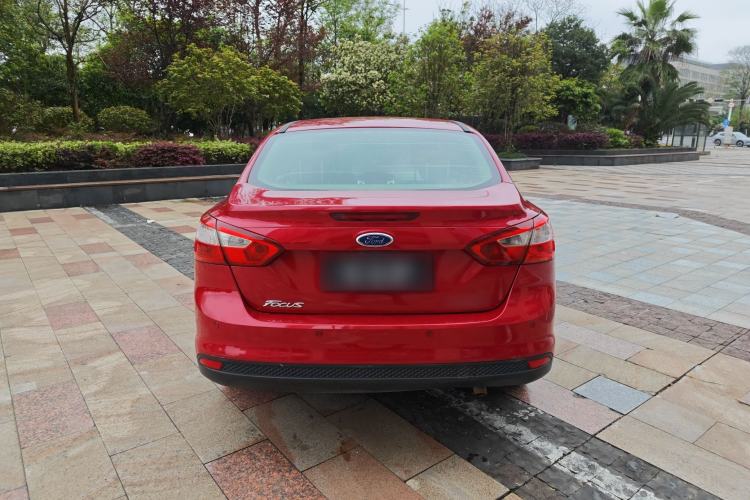 Used Ford Focus 2012 Sedan 1.6L Automatic Comfort Model
