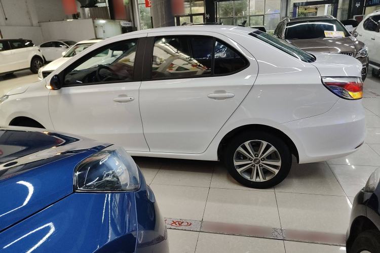 Used Chery Arrizo 3 2015 1.5L Manual High-End Version