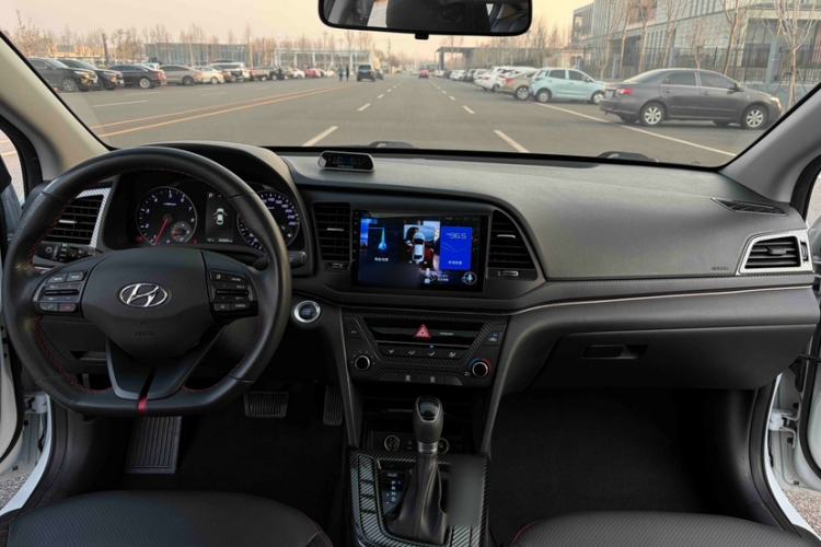 Used Hyundai Elantra (6th Generation / Lingdong) 2018 1.4T Dual-Clutch Xuan Dong · Dynamic Edition