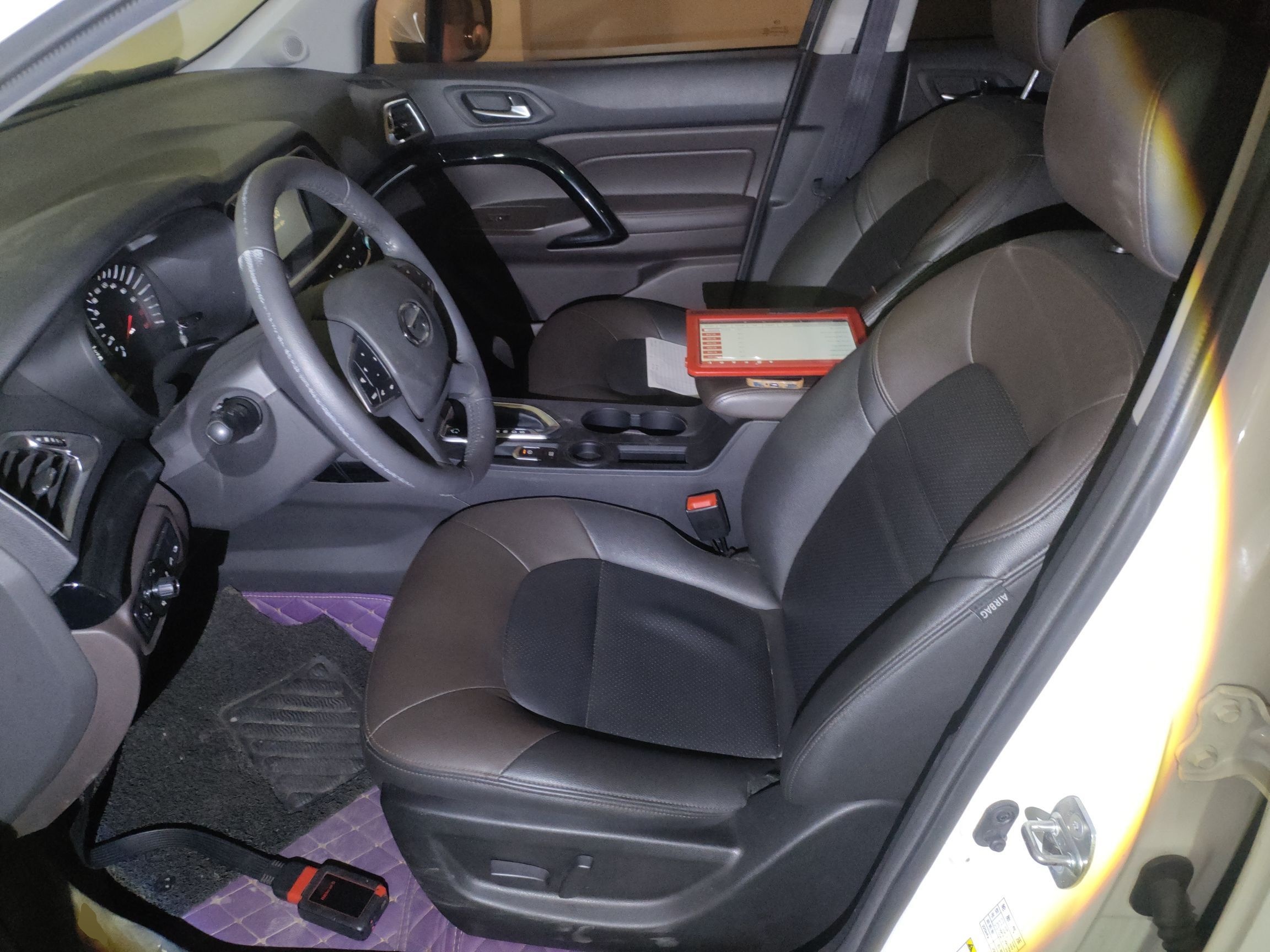 Interior delantero
