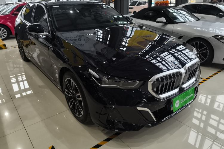 Used BMW 5 Series 2024 525Li M Sport Package