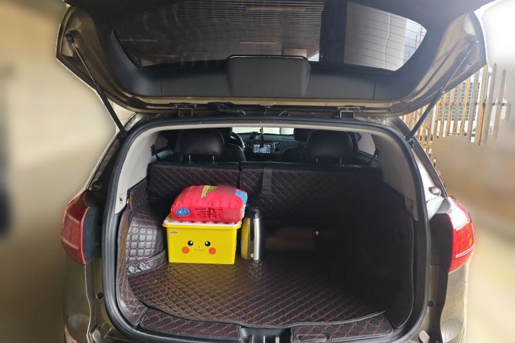 Used Kia Sportage R 2012 2.0L Automatic Two-Wheel Drive GL Trim
