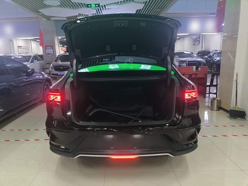 Used BYD Han 2023 EV Champion Edition 605KM Front-Drive Premium Model — 18