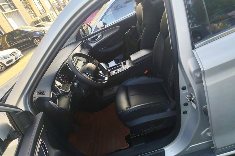 Used Roewe RX5 2020 PLUS 300TGI Automatic Ali National Style Luxury Edition