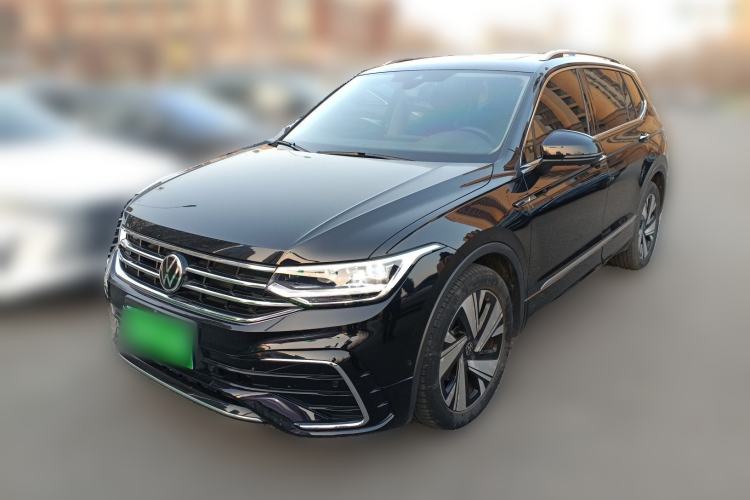 Used Volkswagen Tiguan L 2023 Restyled 330TSI Automatic Two-Wheel Drive R-Line Enhanced Comfort Version