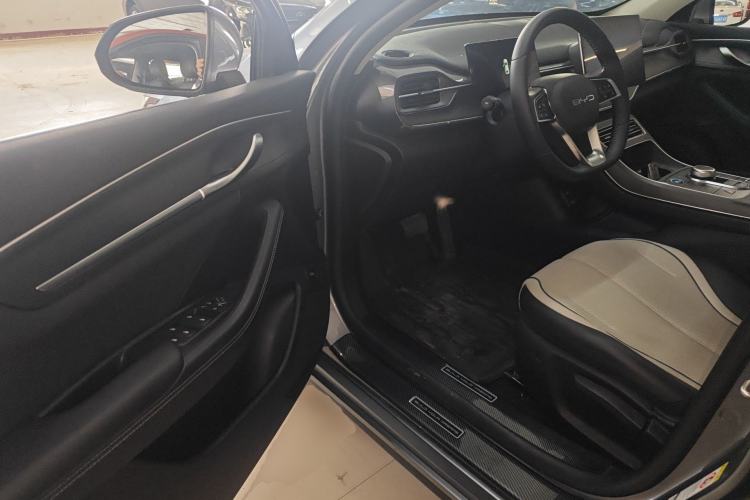 Used BYD Destroyer 05 2024 HONOR Edition DM-i 55KM Luxury Model
