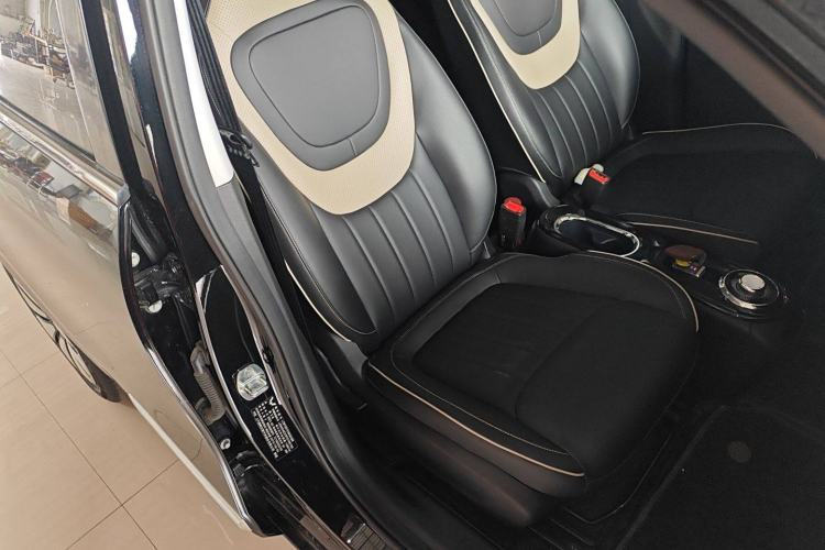 Used Wuling Bingo 2023 333 km Lingxi Connected Version
