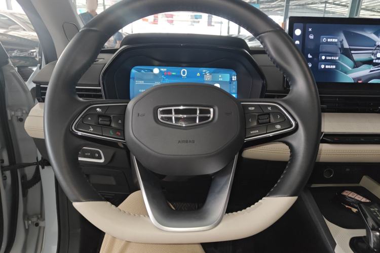 Used Geely Auto Emgrand L HiP 2022 1.5TD-DHT Pro 100KM Super Rui
