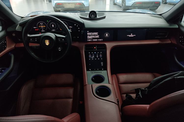 Used Porsche Taycan 2022-Year Updated Taycan