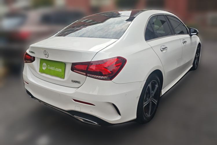 Used Mercedes-Benz A-Class 2022 Revised Version A 200 L Sport Sedan Fashionable Style Rear Right 45 Deg
