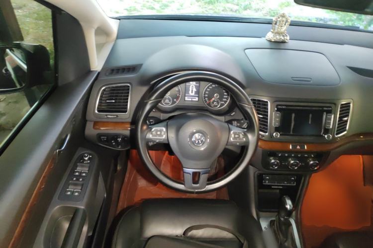 Used Volkswagen Sharan 2013 2.0 TSI Comfort Model
