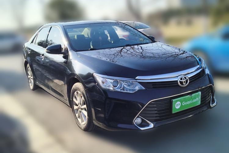 Used Toyota Camry 2016 2.0G 10th Anniversary Leading Edition
