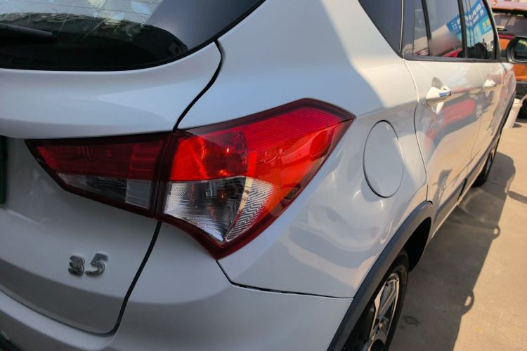 Used Haima S5 2017 Strong-Performance Version 1.6L Manual Luxury Model Right Rear Taillight