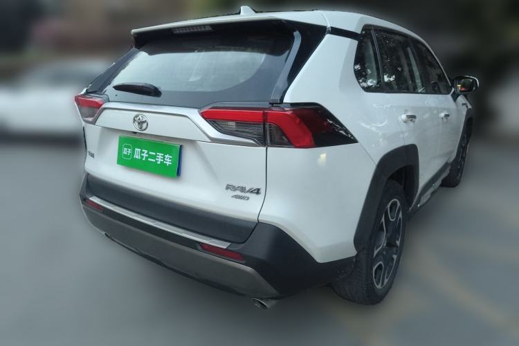 Used Toyota RAV4 2020 2.0L CVT Four-Wheel Drive Prestige Edition
