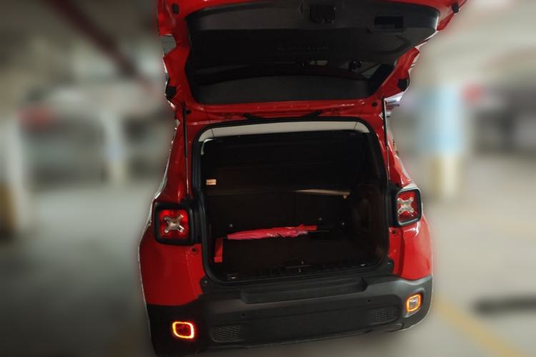 Used Jeep Renegade 2019 220T Automatic Leading Edition