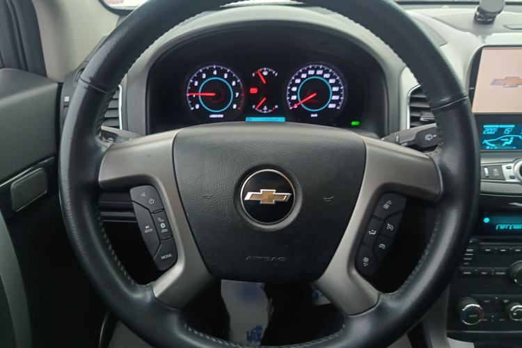 Used Chevrolet Captiva 2014 2.4L 4x4 Flagship Edition 7 Seats