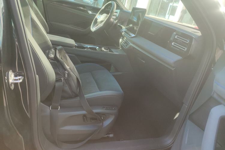 Used Volkswagen Tiguan L 2026 Model, PRO 380TSI Four-Wheel Drive R-Line Smart Luxury Edition