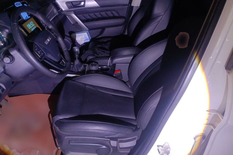 Used Haval H2 2016 Red-Label 1.5T Manual Two-Wheel Drive Luxury Model
